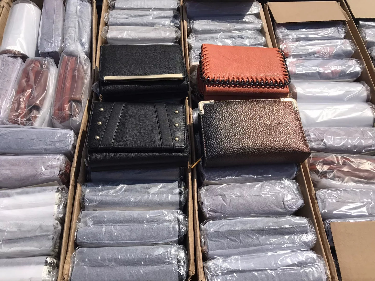Wholesale Lot Of 20 Ladies Purses Wallets Assorted Mixed Lot